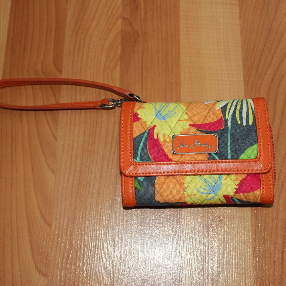 Vera Bradley Fabric Zip around Wristlet Wallet